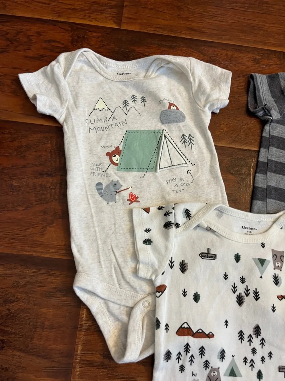 ⭐️⭐️ PICK 5 / $20 Gerber Neutral Woodland & Gray Striped Baby One-Piece 3-6M
